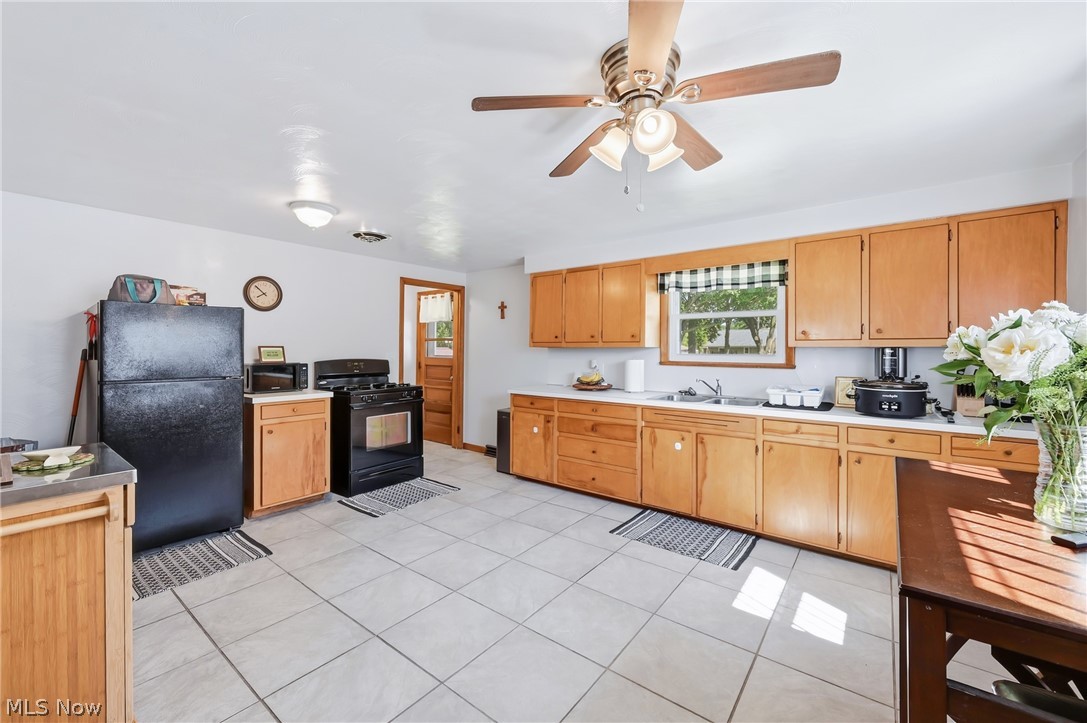 547 Gladys Street Hubbard OH 44425