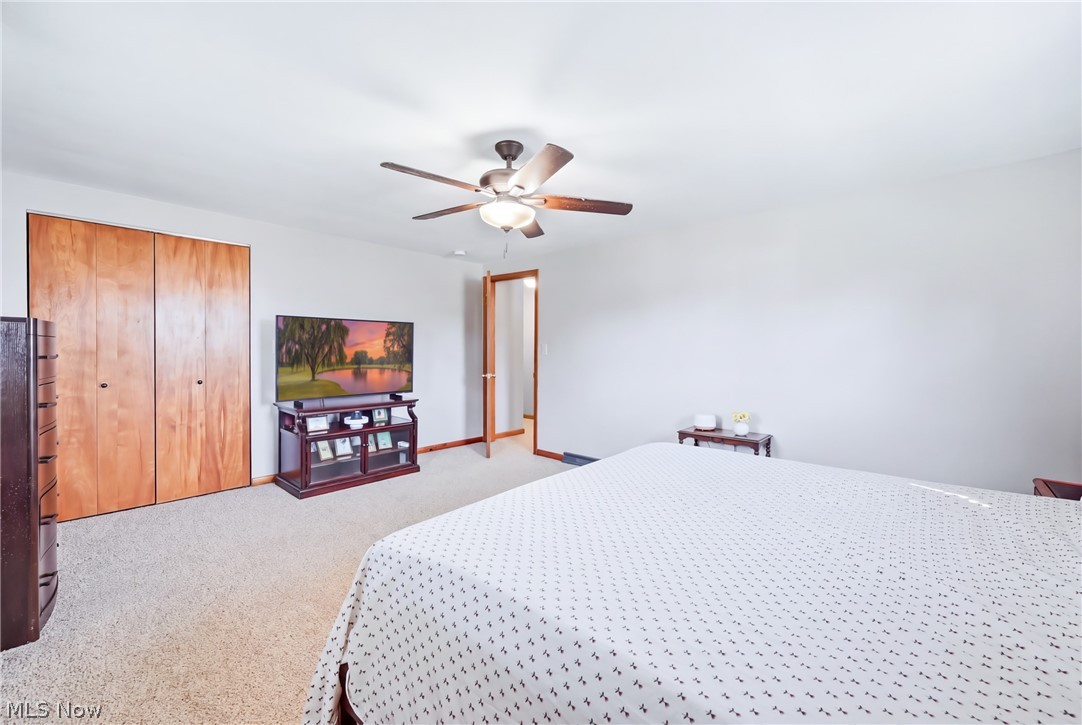 547 Gladys Street Hubbard OH 44425