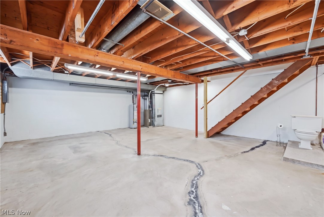 547 Gladys Street Hubbard OH 44425