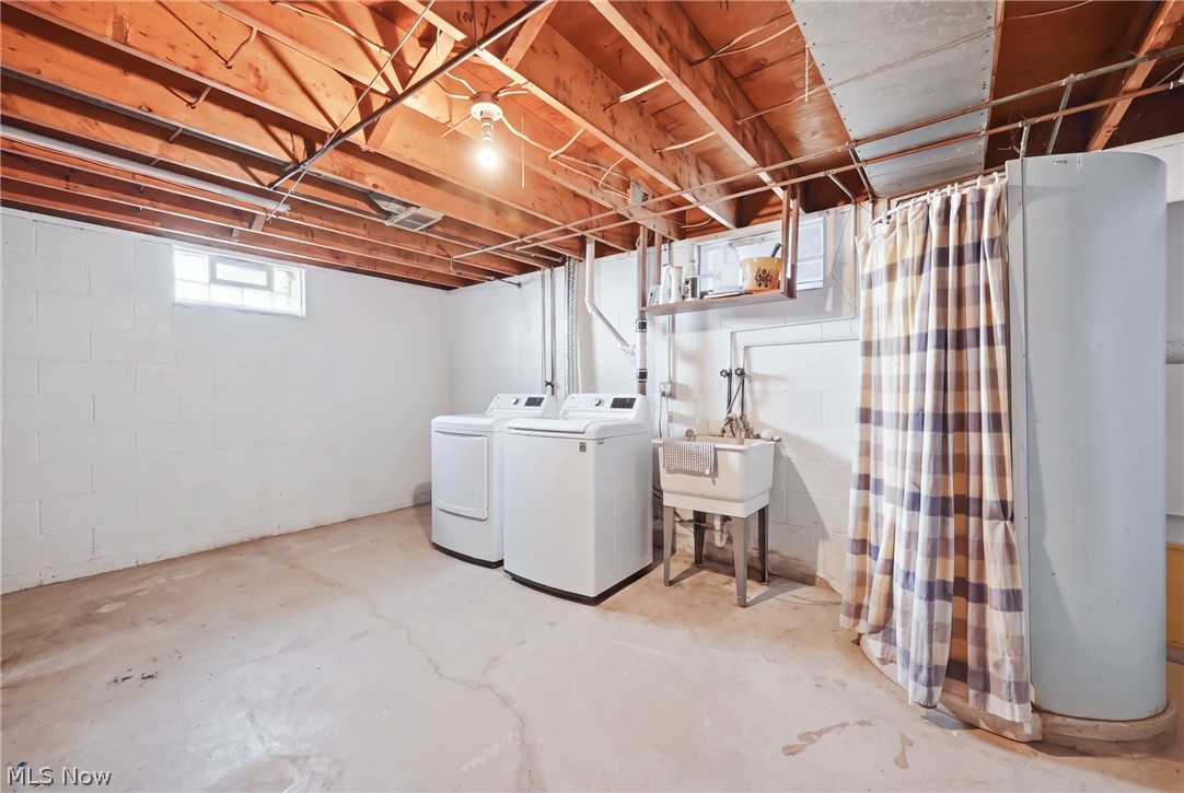 547 Gladys Street Hubbard OH 44425