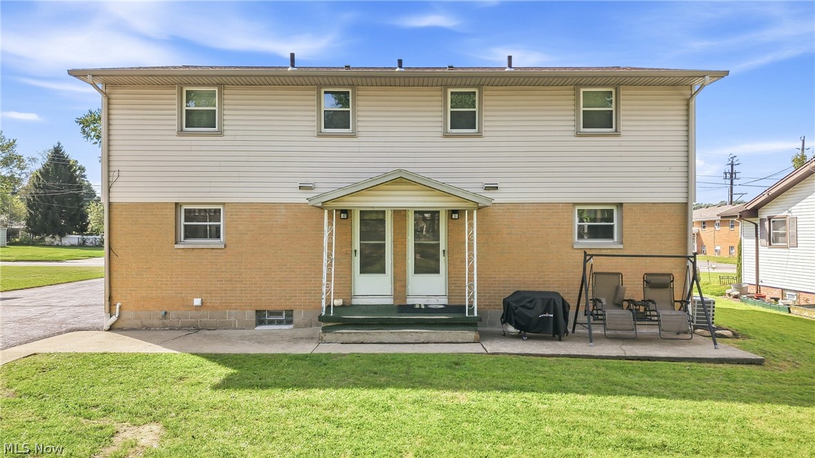 547 Gladys Street Hubbard OH 44425