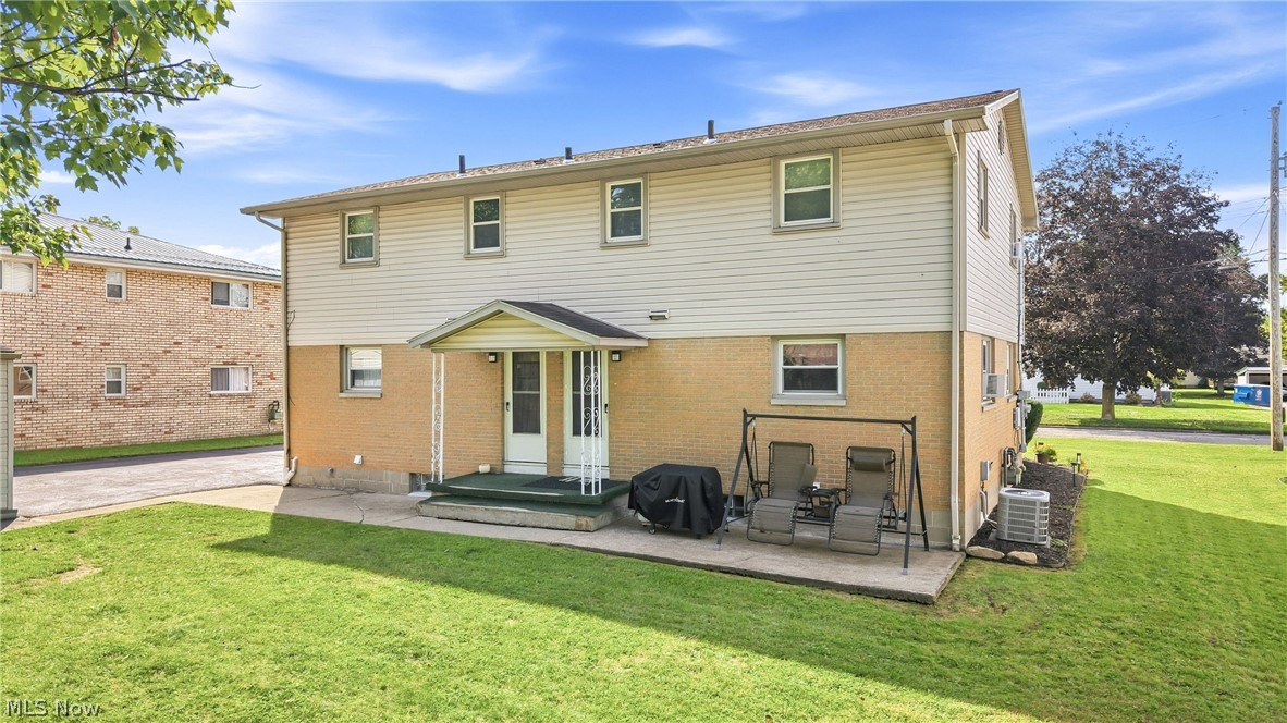 547 Gladys Street Hubbard OH 44425
