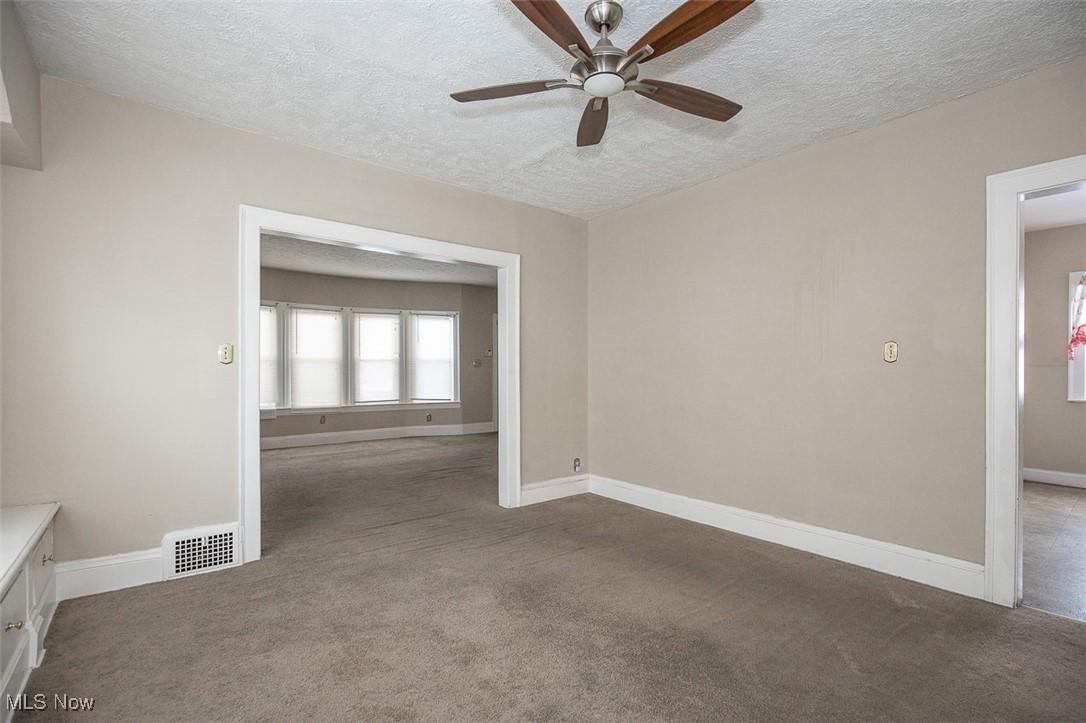 1526 Eddington Road East Cleveland OH 44118