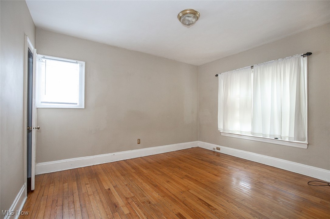 1526 Eddington Road East Cleveland OH 44118