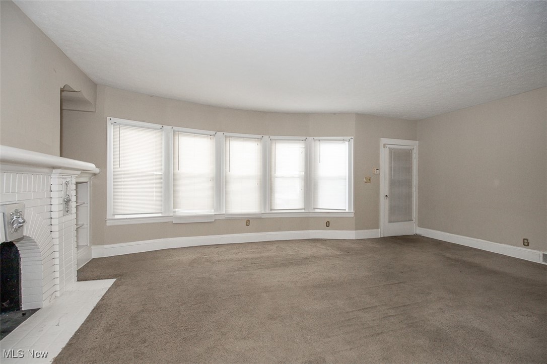 1526 Eddington Road East Cleveland OH 44118