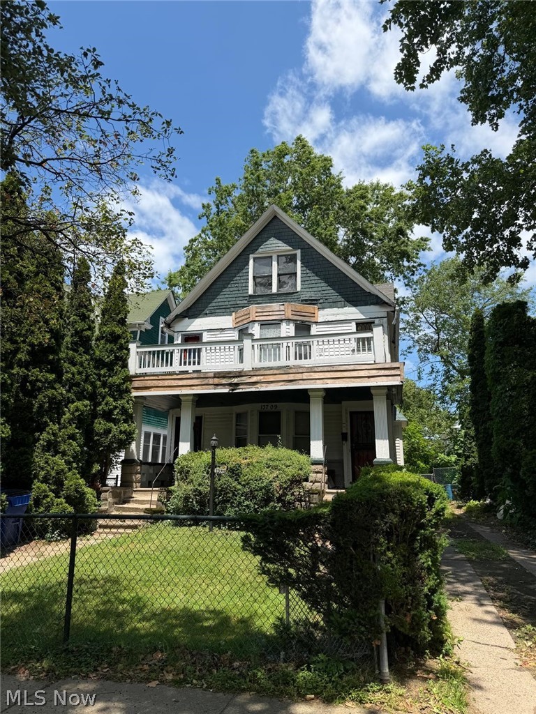 13709 Earlwood Road Cleveland OH 44110