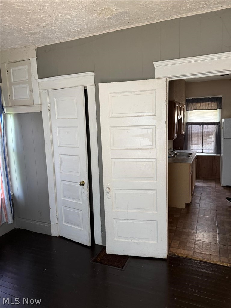 13709 Earlwood Road Cleveland OH 44110