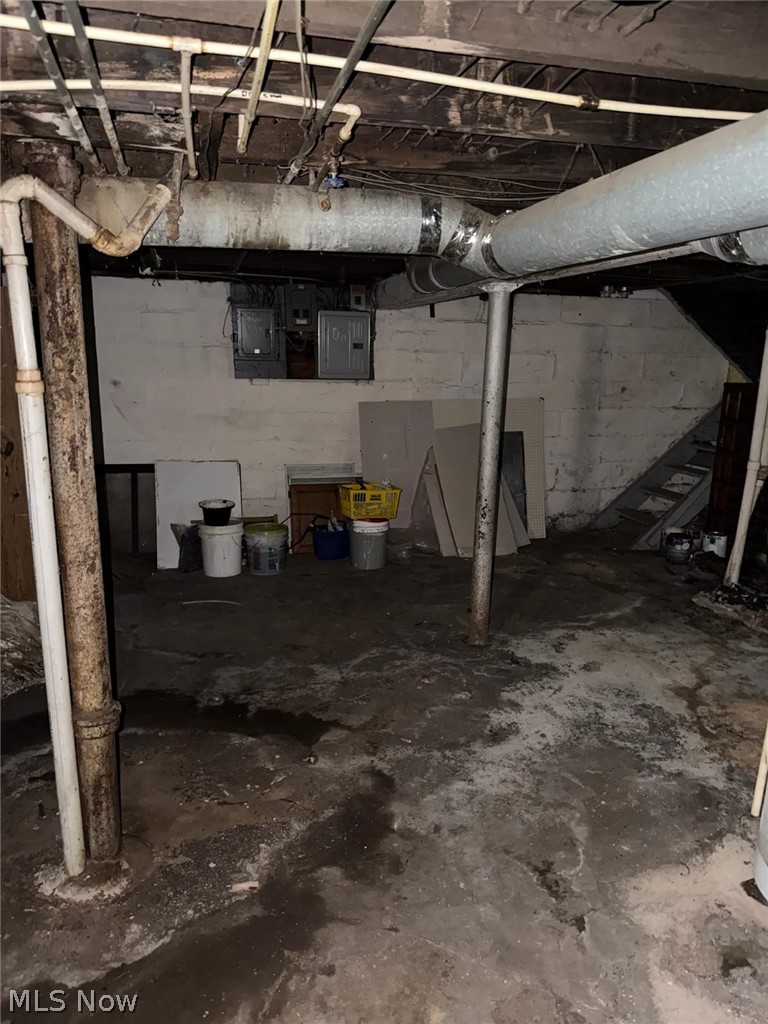 13709 Earlwood Road Cleveland OH 44110