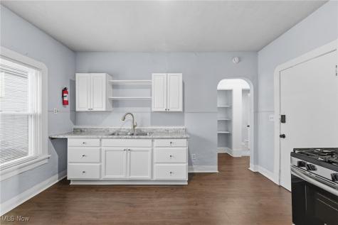 3673 W 48th Street Cleveland OH 44102