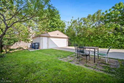 2023 Robin Street Lakewood OH 44107