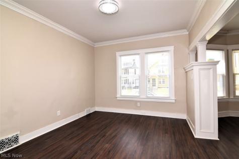 425 East 120th Street Cleveland OH 44108