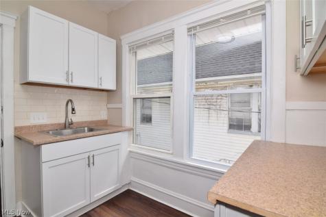 425 East 120th Street Cleveland OH 44108