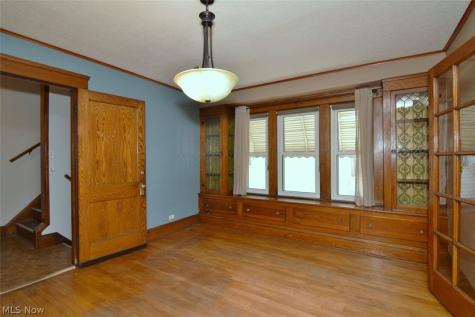 4409 Alpha Avenue Newburgh Heights OH 44105