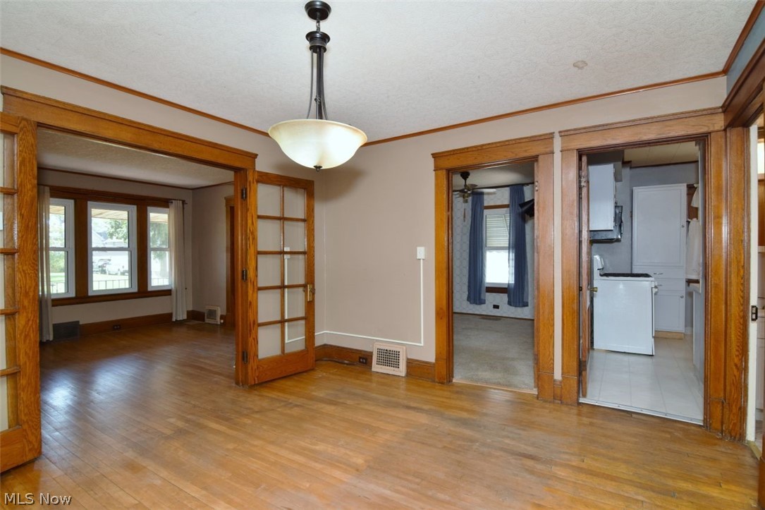 4409 Alpha Avenue Newburgh Heights OH 44105