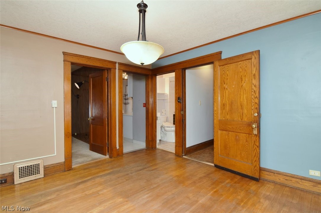 4409 Alpha Avenue Newburgh Heights OH 44105