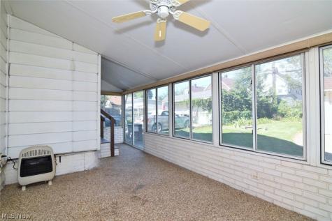 4409 Alpha Avenue Newburgh Heights OH 44105