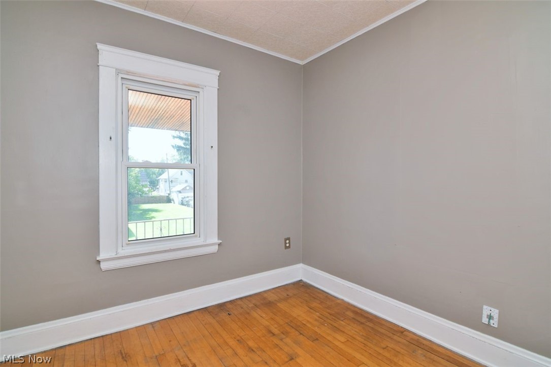 4409 Alpha Avenue Newburgh Heights OH 44105