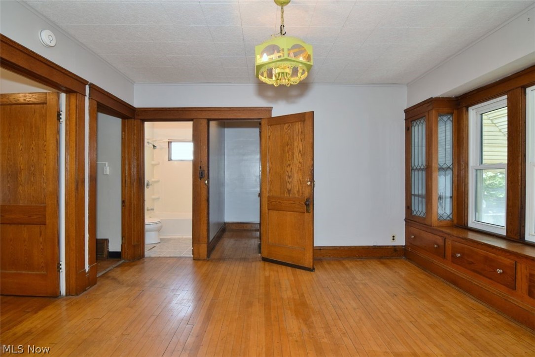 4409 Alpha Avenue Newburgh Heights OH 44105