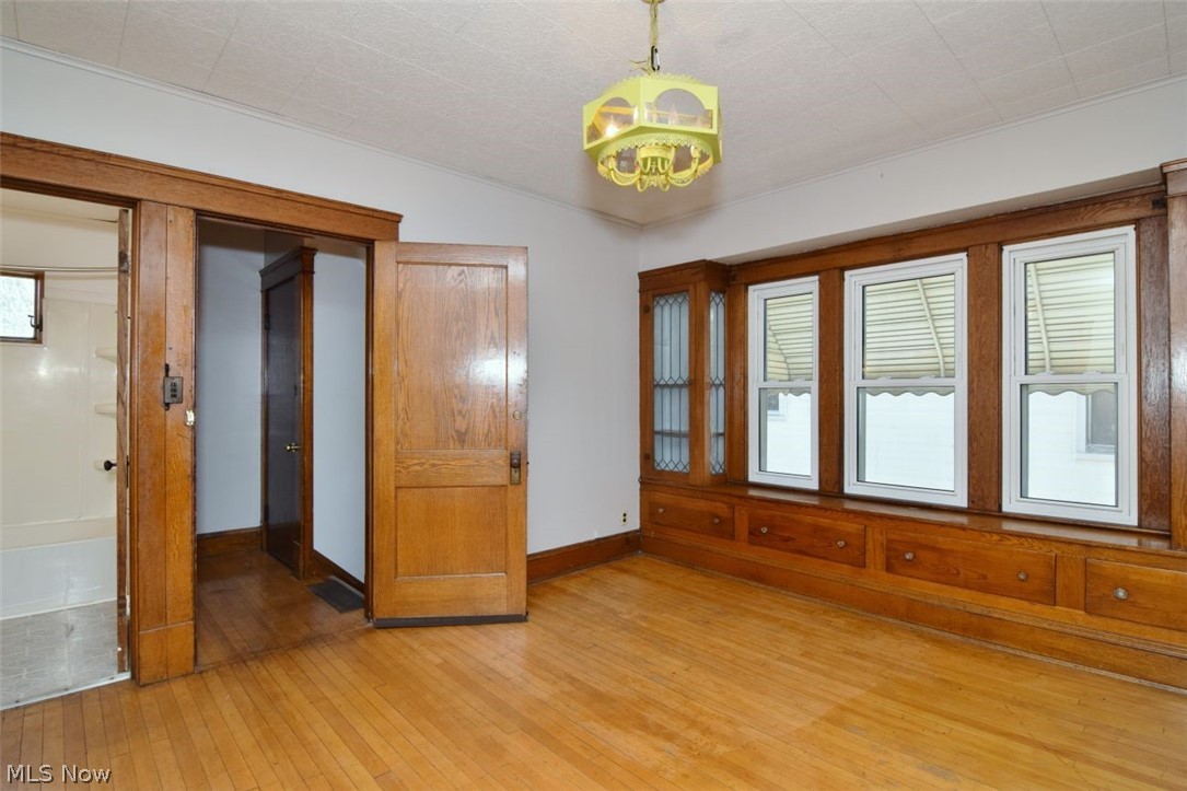 4409 Alpha Avenue Newburgh Heights OH 44105