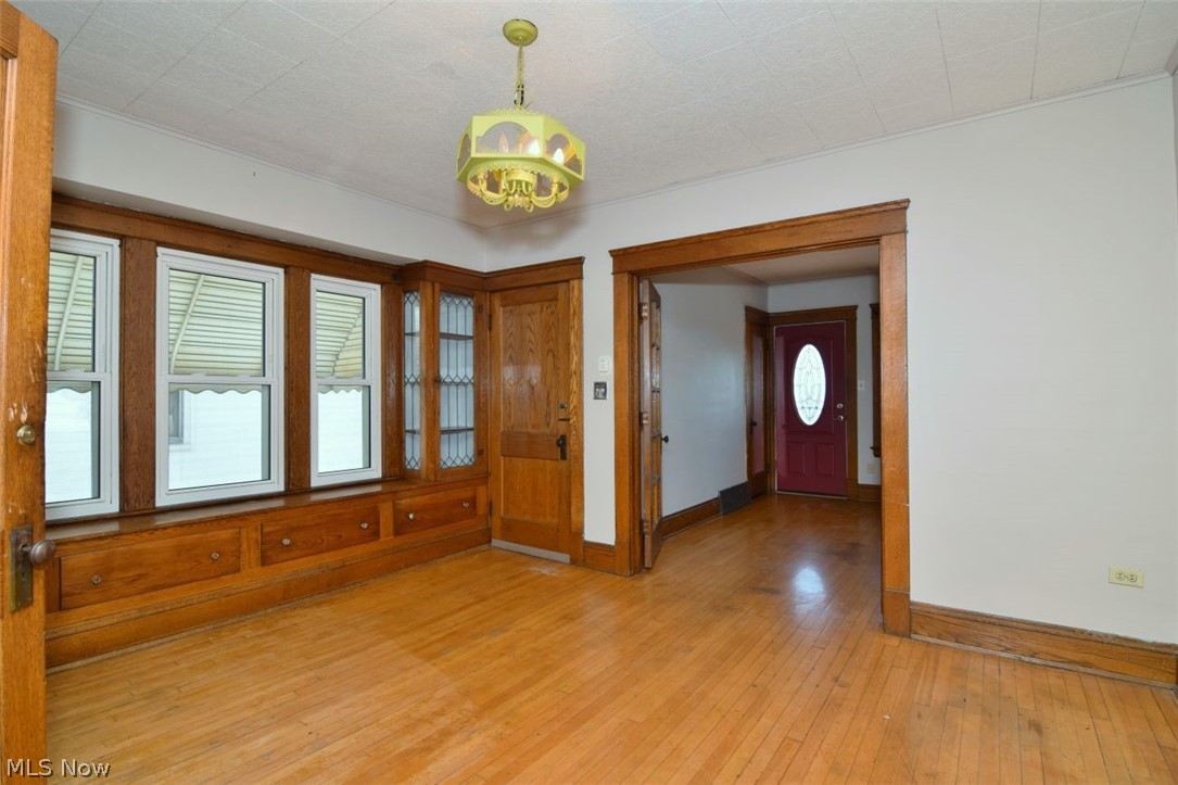 4409 Alpha Avenue Newburgh Heights OH 44105