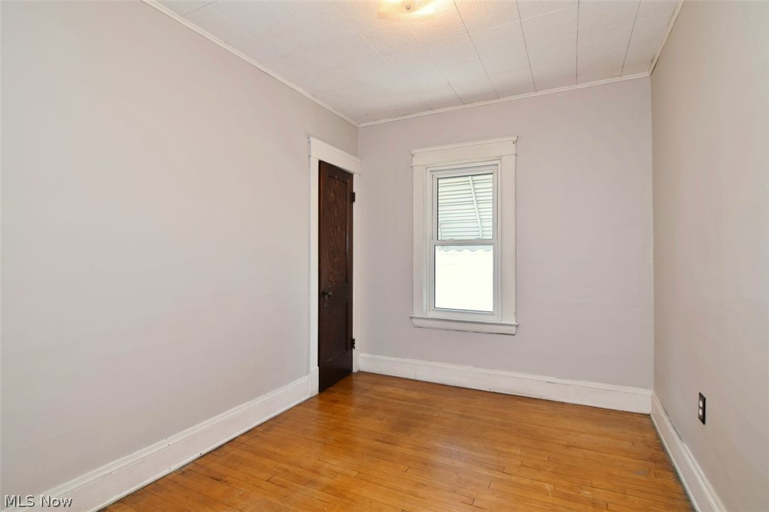 4409 Alpha Avenue Newburgh Heights OH 44105