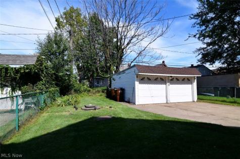 4409 Alpha Avenue Newburgh Heights OH 44105