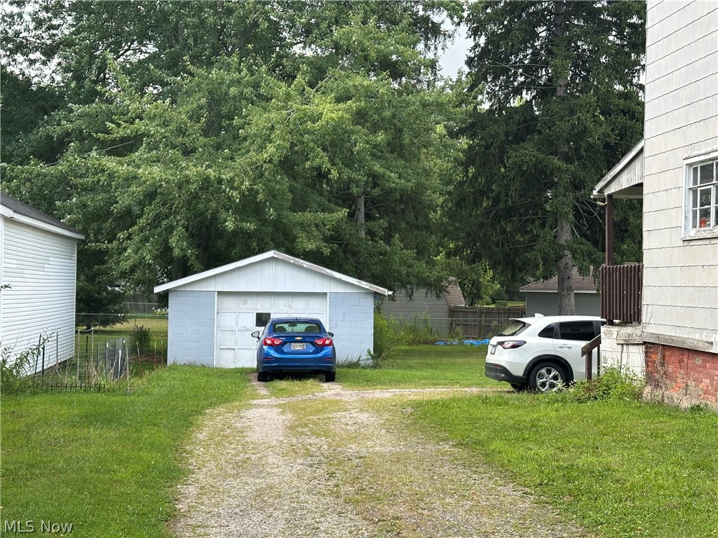 538 W Main Street Geneva OH 44041