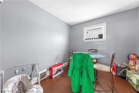 3978 E 55th Street Newburgh Heights OH 44105