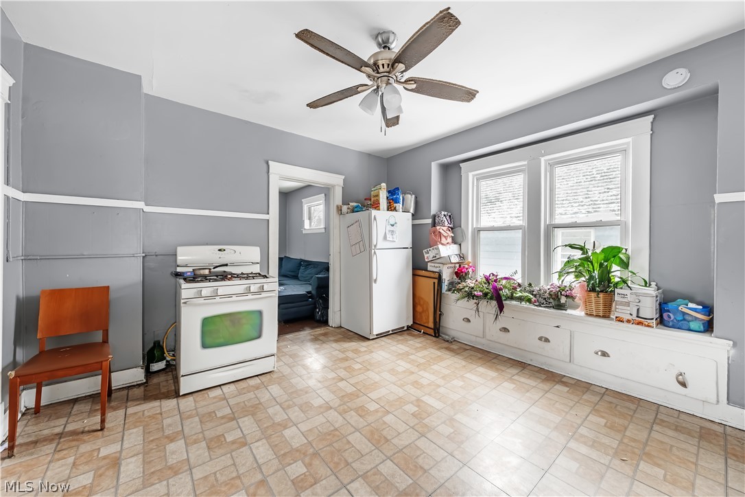 3978 E 55th Street Newburgh Heights OH 44105