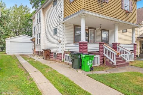 3978 E 55th Street Newburgh Heights OH 44105