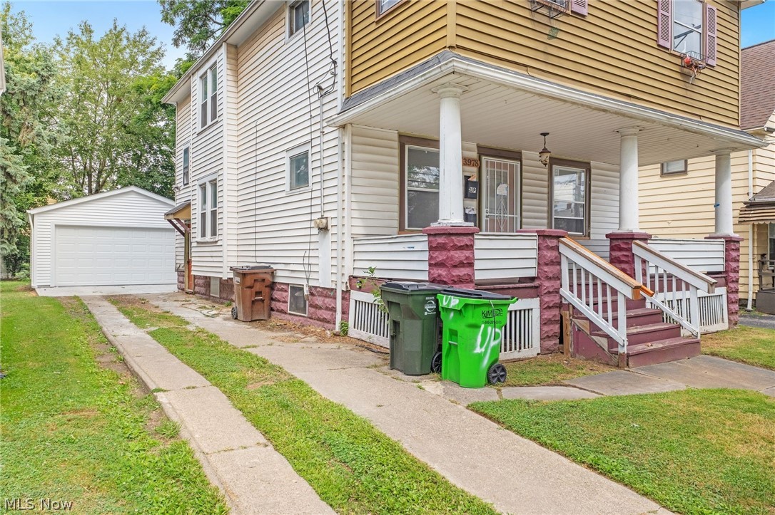 3978 E 55th Street Newburgh Heights OH 44105