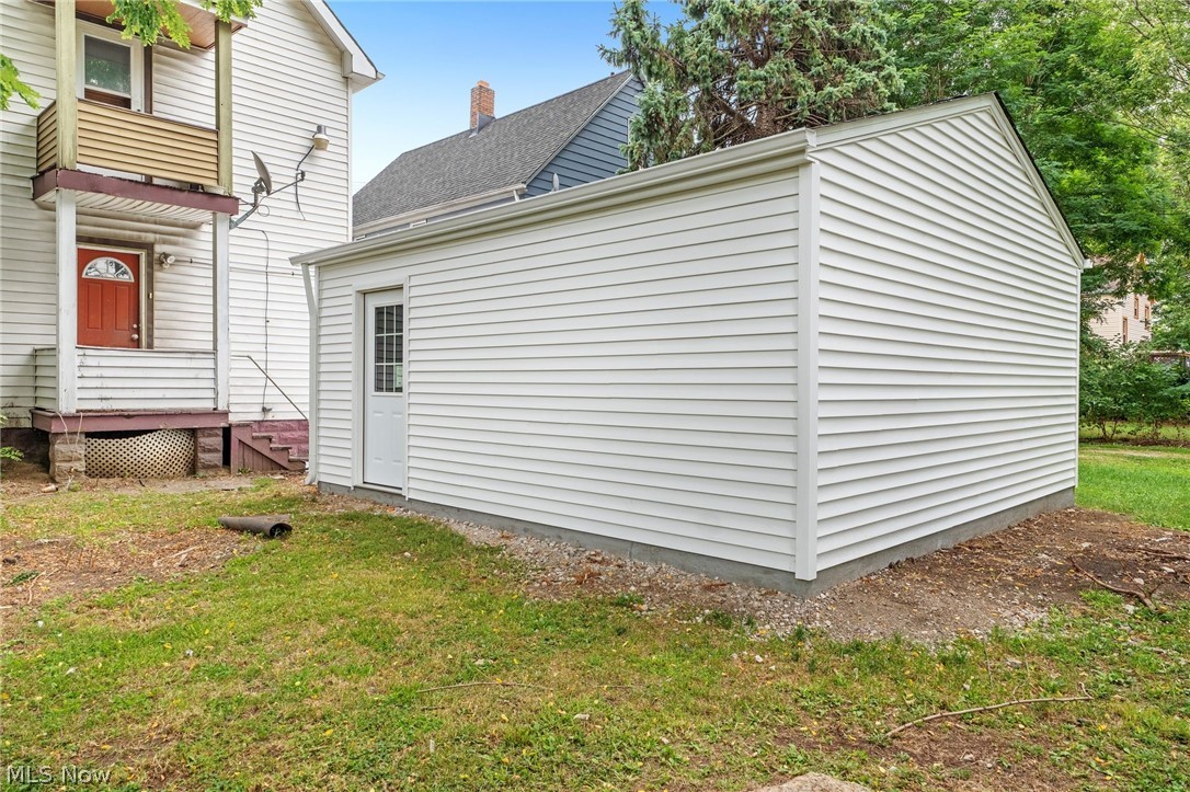 3978 E 55th Street Newburgh Heights OH 44105