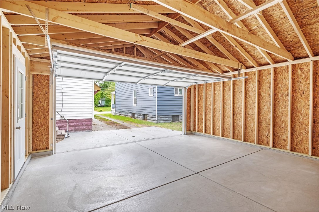 3978 E 55th Street Newburgh Heights OH 44105