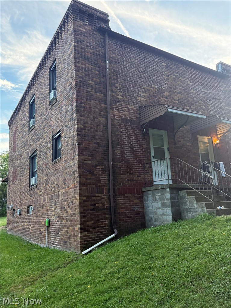 152 Benita Avenue Youngstown OH 44505