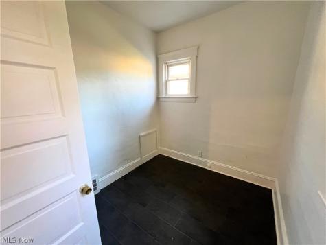 4004 Carlyle Avenue Cleveland OH 44109