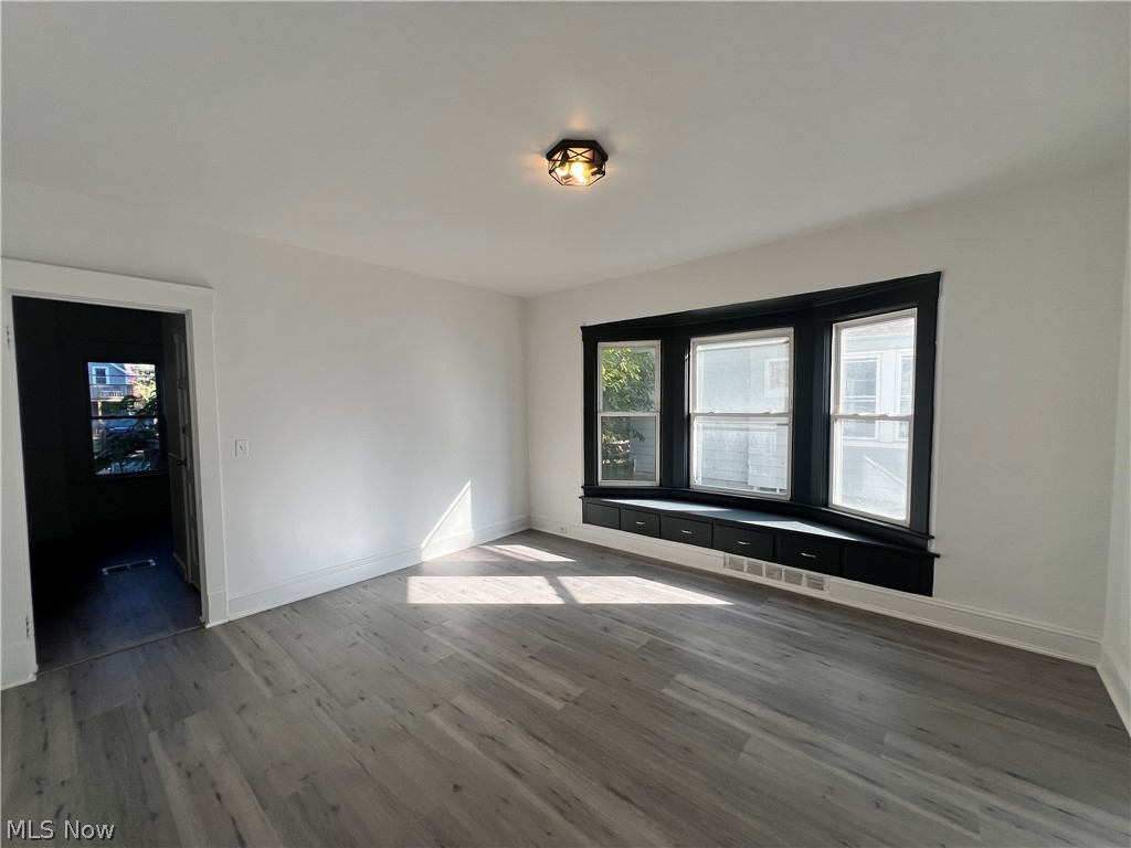 4004 Carlyle Avenue Cleveland OH 44109