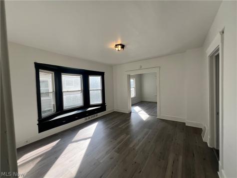 4004 Carlyle Avenue Cleveland OH 44109