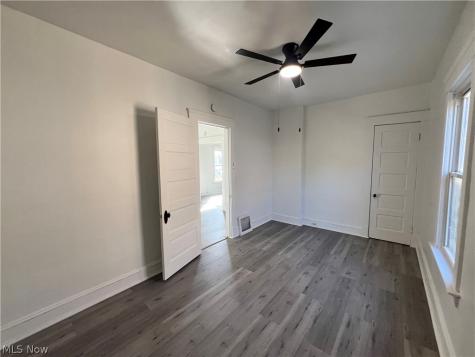 4004 Carlyle Avenue Cleveland OH 44109