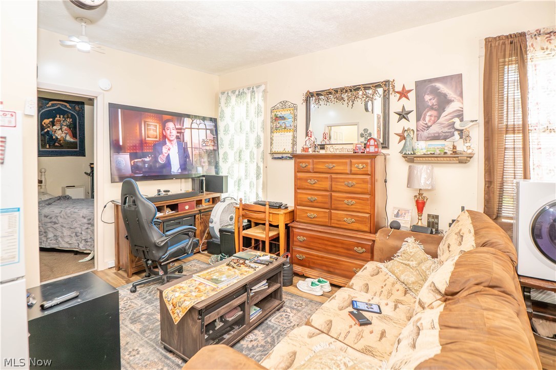 1302 Fulton Road NW Canton OH 44703