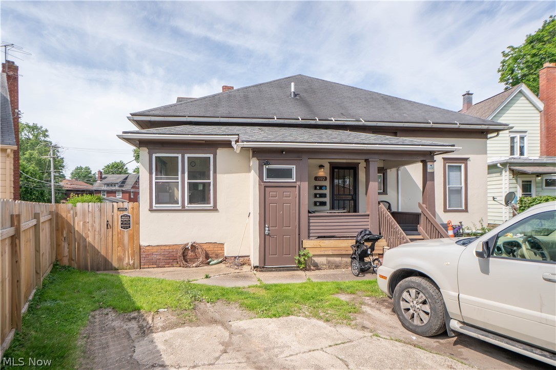 1302 Fulton Road NW Canton OH 44703