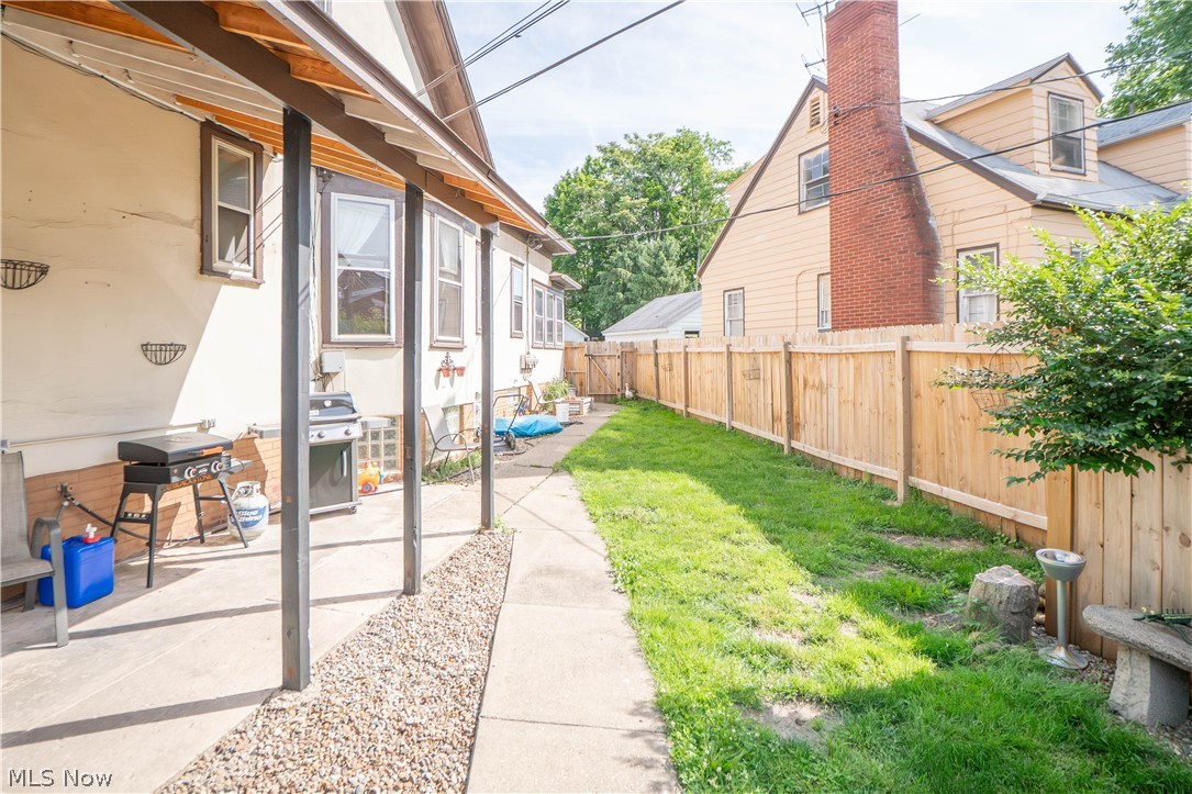 1302 Fulton Road NW Canton OH 44703