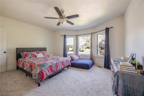 1471 E 118th Street Cleveland OH 44106