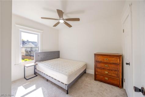 1471 E 118th Street Cleveland OH 44106
