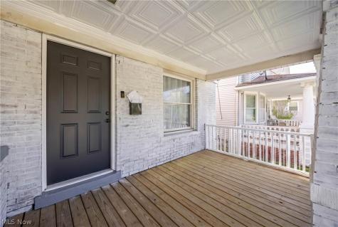 1471 E 118th Street Cleveland OH 44106