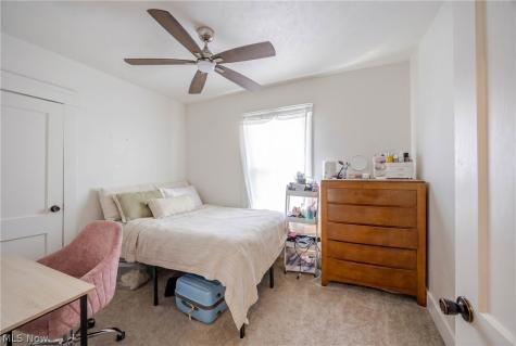 1471 E 118th Street Cleveland OH 44106