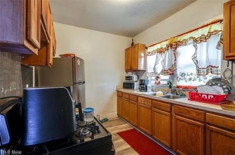 1471 E 118th Street Cleveland OH 44106