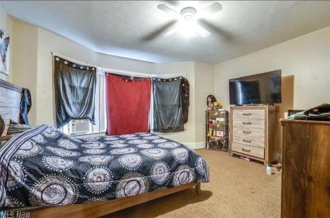 1471 E 118th Street Cleveland OH 44106