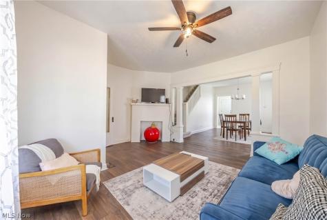 1471 E 118th Street Cleveland OH 44106