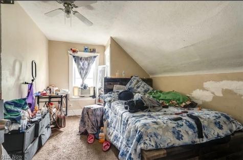 1471 E 118th Street Cleveland OH 44106
