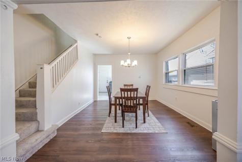 1471 E 118th Street Cleveland OH 44106